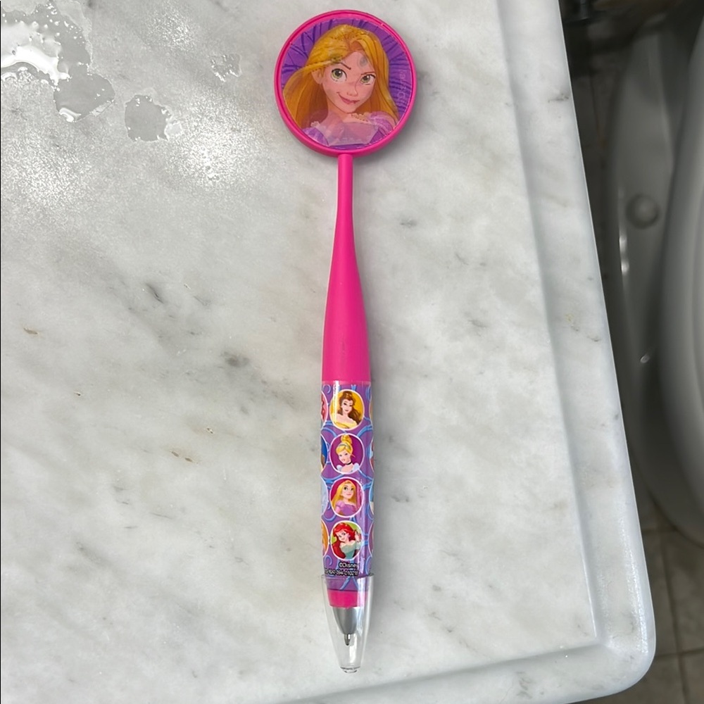 Disney Princess circa 2016-2017 Holographic Pen